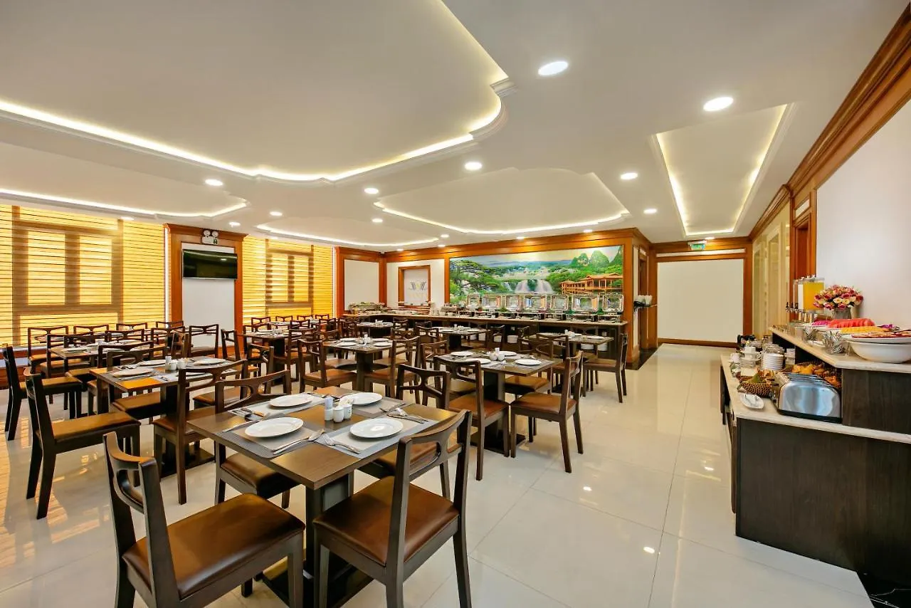 Santa Luxury Hotel Da Nang Vietnam