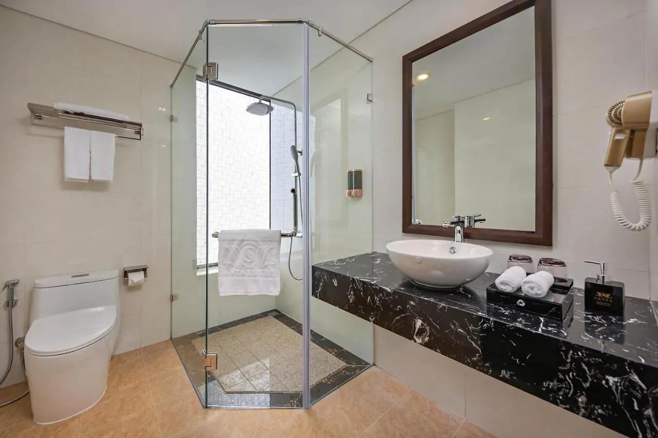 Santa Luxury Hotel Da Nang