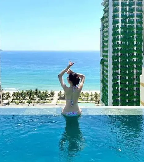 Santa Luxury Hotel Da Nang